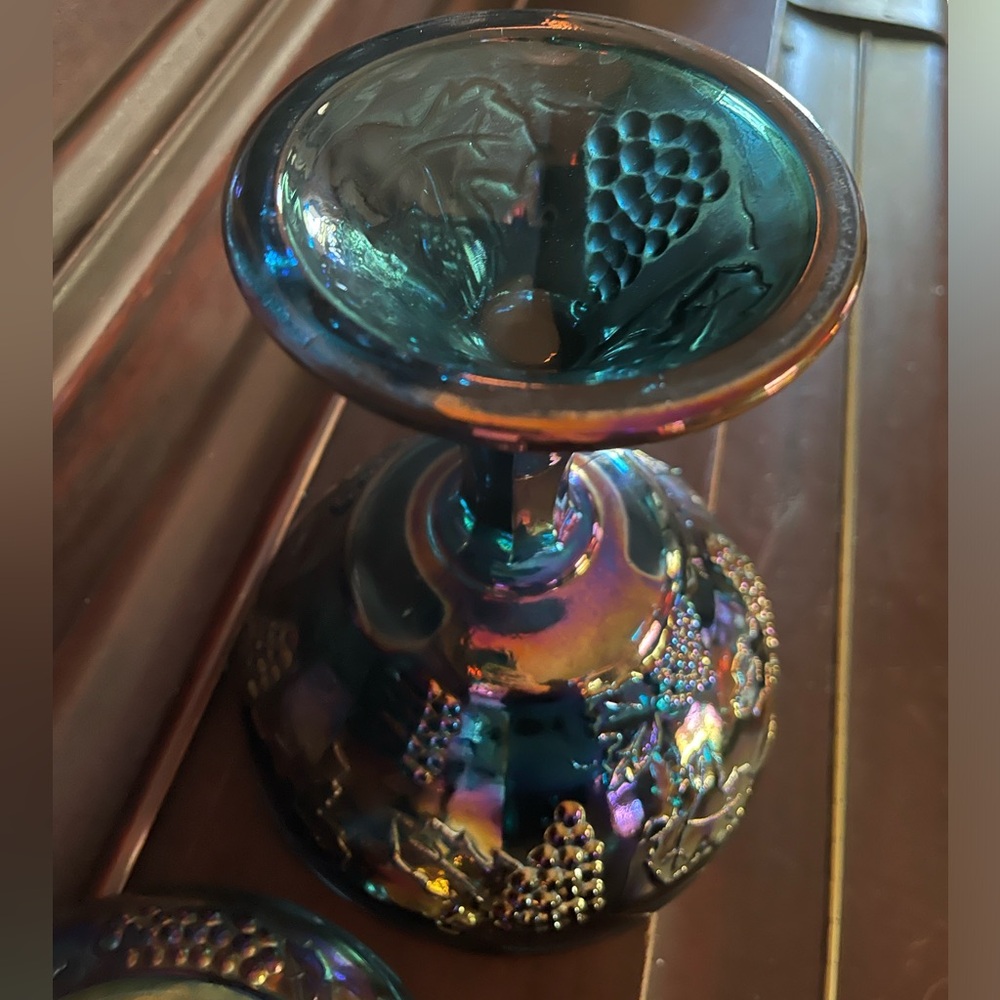 Vintage Indiana Glass ~ Harvest Grape 🍇 Blue 💙 Carnival Compote with Lid… - Picture 9 of 14